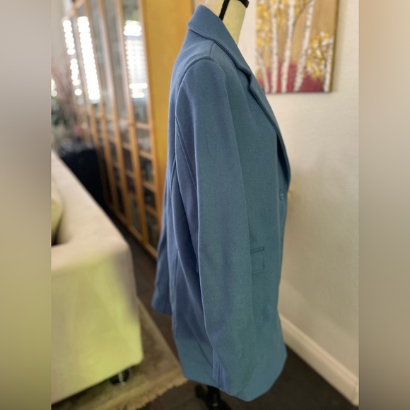 Haute Edition - cloudy sky blue elegant wool blend coat - Picture 6 of 11